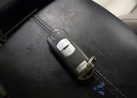 2024 Mazda Cx-30 2.5 S Preferred Package z USA, uszkodzony, nr VIN 3MVDMBCM4RM628474